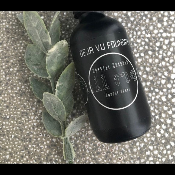 Full Moon Crystal Charged Cleansing Spray - Picture 2 of 2